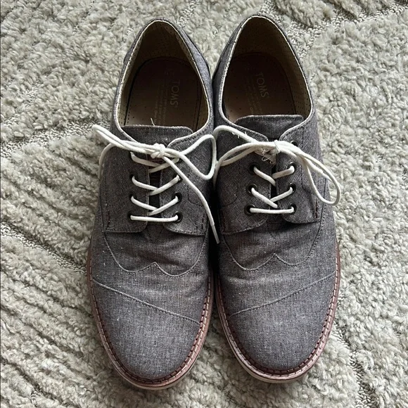 Toms Brown and White Canvas Oxfords with Minimalist Design Size 11 - Picture 2 of 10